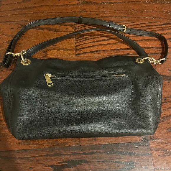 ⭐️ Coach Purse Black leather with gold accents - Picture 2 of 5